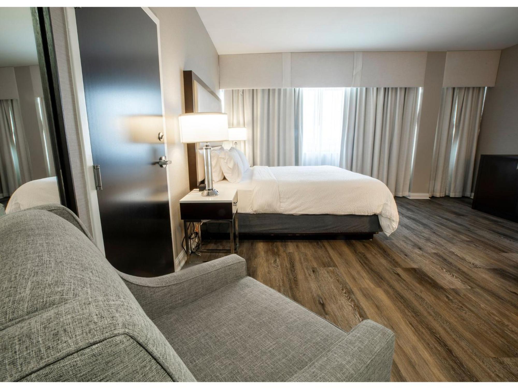 Holiday Inn Wilmington By Ihg Gurneyville Exteriör bild